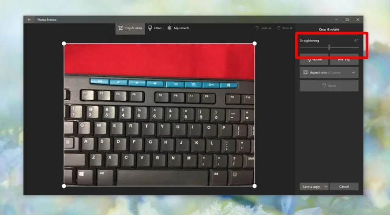 如何在 Windows 10 上拉直照片