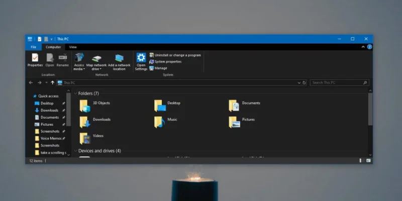 如何在 Windows 10 暗模式下修復文件資源管理器位置欄中的黑色文本