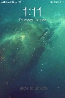 Holen Sie sich den flachen iOS 7-Look auf dem iOS 6-Sperrbildschirm mit diesem Thema