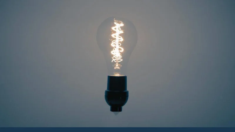 So erhalten Sie die Farbe der Taskleiste mit dem Light-Thema unter Windows 10 1903