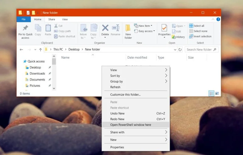 Windows 10의 탐색기에서 여기서 명령 창 열기 옵션을 얻는 방법