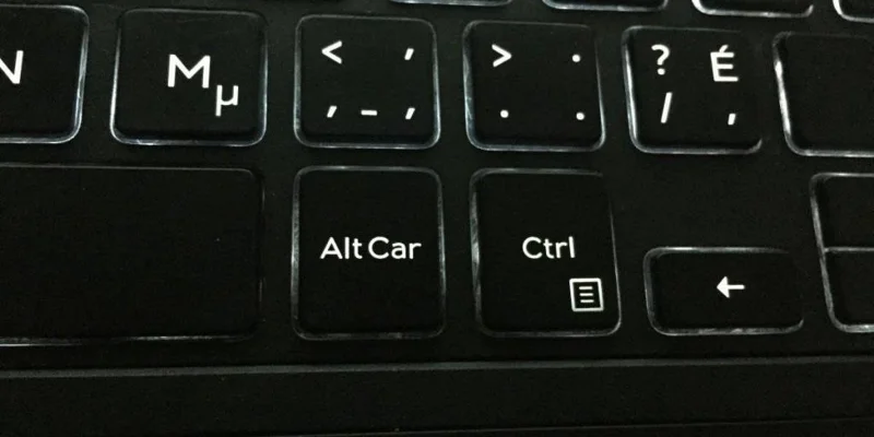 如何在 Windows 10 上使用鍵盤上的 Alt Car 或 AltGr 鍵