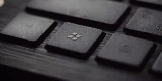 如何重新格式化 Windows 10