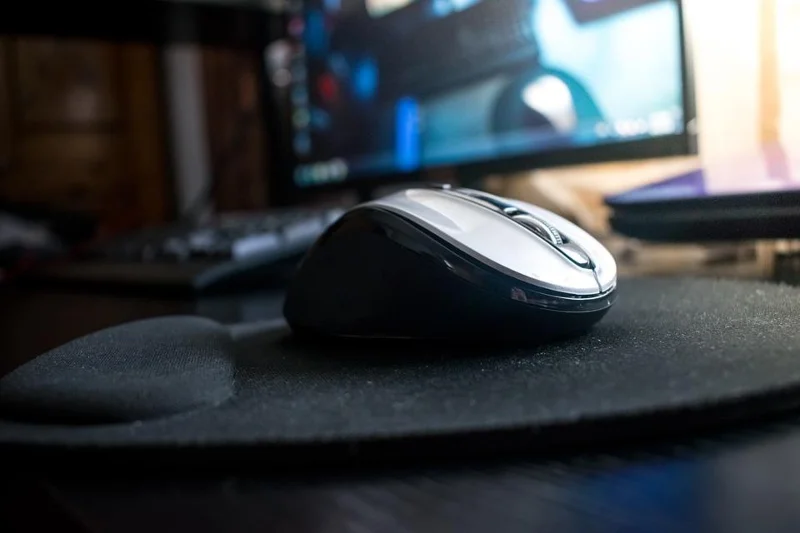 Come pulire e lavare correttamente il tappetino per mouse?