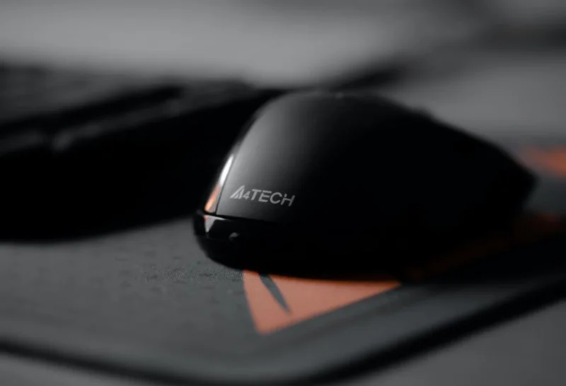 Come pulire correttamente un tappetino per mouse (Guida)