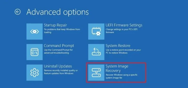 Windows 11에서 Copilot+ PC의 전체 백업을 생성합니다. Windows 11에서 Copilot+ PC의 전체 백업을 생성합니다.