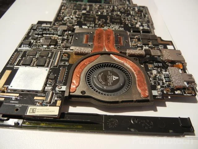 Surface Pro 3: un vistazo al interior de los componentes que hacen funcionar esta tableta.