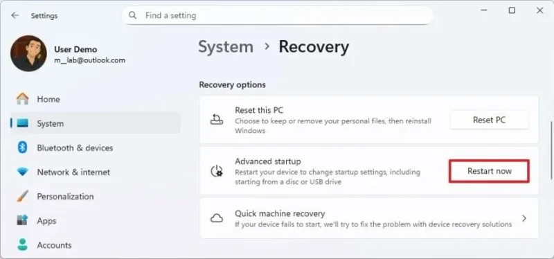 Windows 11에서 Copilot+ PC의 전체 백업을 생성합니다. Windows 11에서 Copilot+ PC의 전체 백업을 생성합니다.