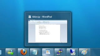 如何使用 Windows 7 Aero Peek 功能